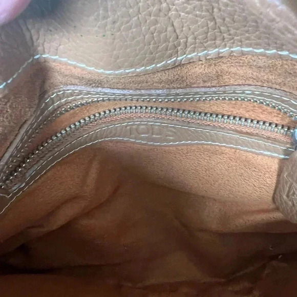 Tods Leather Hobo Bag in EUC - Picture 3 of 13